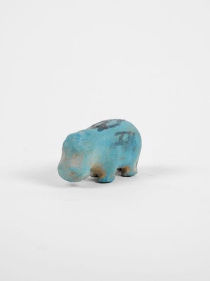 Hippopotame.Fritte à rehauts.Style du Moyen...