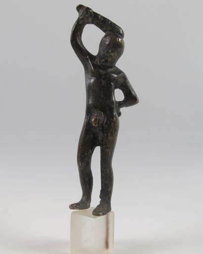 Statuette d’Hercule en bronze. H 12.5cm (avec...