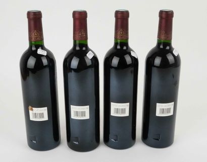4 bottles Lascombes 1998 

Slightly stained...