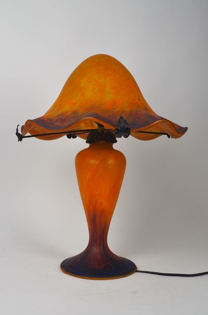 
The French Glass

Mushroom lamp in orange...