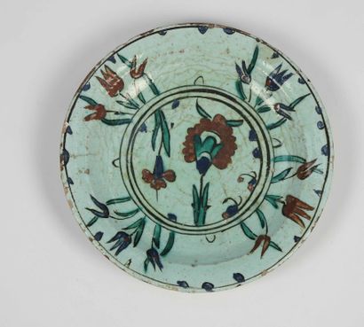 Iznik plateCirca 17th century.25cm
