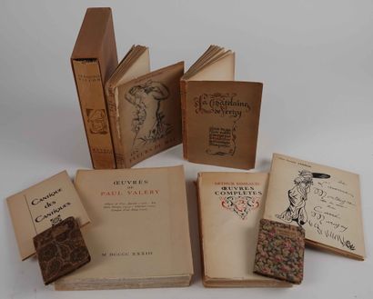 [Illustrated] Lot of 8 volumes. - (defects)

Paperback...
