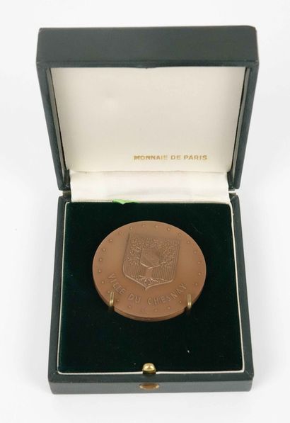 Lot of various coins and medals including...