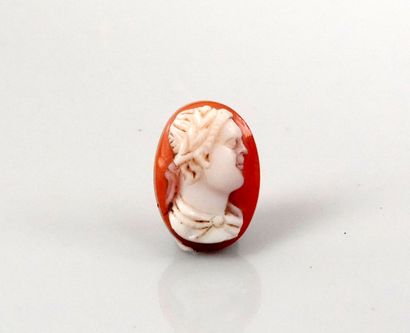Cameo representing a roman emperor

Carnelian...