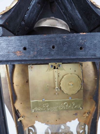 Wall clock in Boulle marquetry, with an agitated...