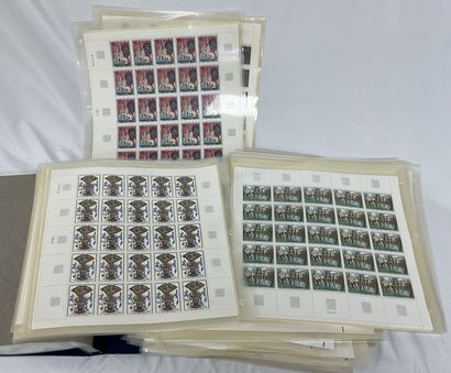 Faciale: Large lot of 25 and 50 sheets including...