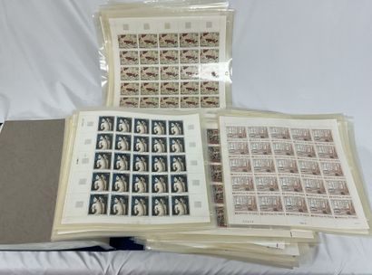 Faciale: Large lot of 25 and 50 sheets including...