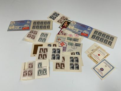 France: Red Cross booklets including 1952...