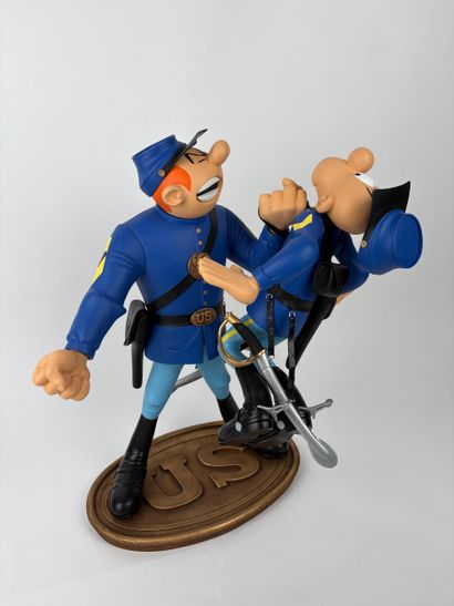 LAMBIL
The Blue Tunics
Statuettes published...