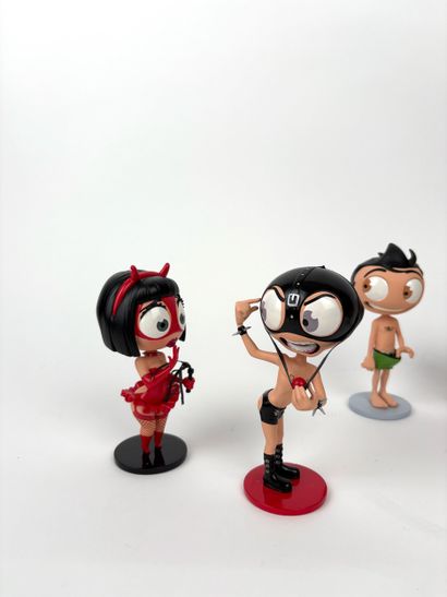 OF PINES
Cute sins
Set of 5 boxes of figurines...