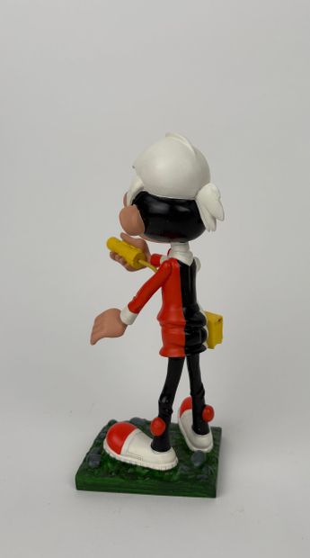 SERON
The Little Men
Statuette representing...