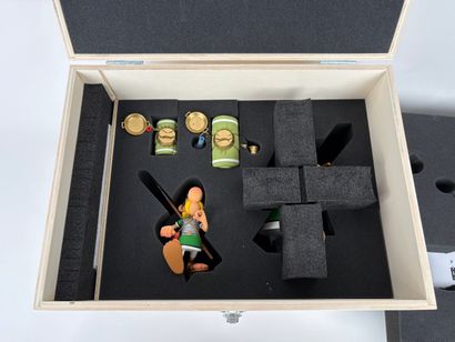 UDERZO
Asterix
Statuettes of Asterix and...