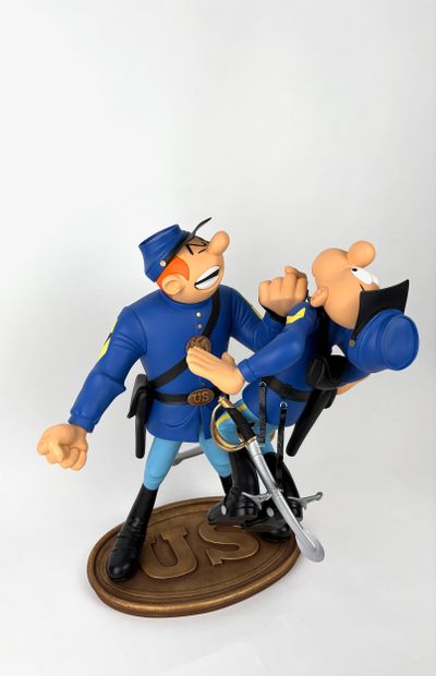 LAMBIL
The Blue Tunics
Statuettes published...