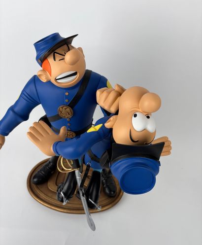 LAMBIL
The Blue Tunics
Statuettes published...