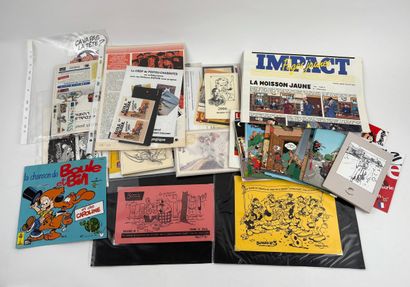 COMICS
Large lot to be sorted of paper documents,...
