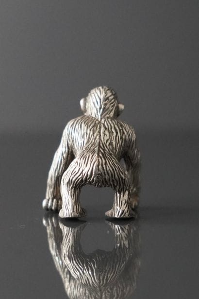 Sujet en argent 925 millièmes épousant la...