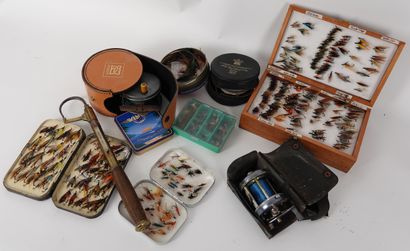 [PECHE] Lot de matériel de pêche comprenant...