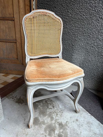 VENDU SUR DESIGNATION

Suite de huit chaises...
