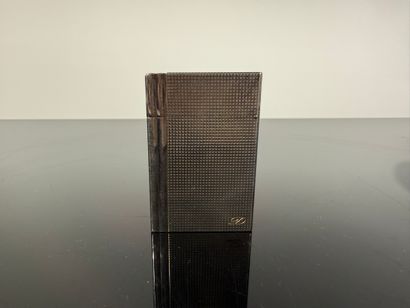S.T DUPONT

Briquet Gatsby en deux tons de...