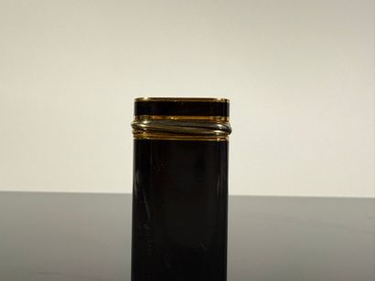 Must de Cartier

Briquet en métal doré et...