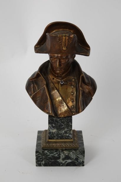 Émile PINEDO (1840-1916), d'après.
Buste...