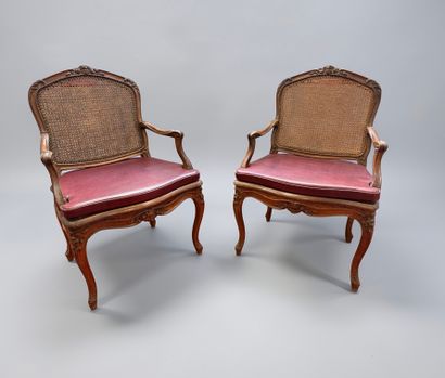 Paris, vers 1750.

Estampille de Jean-Baptiste...