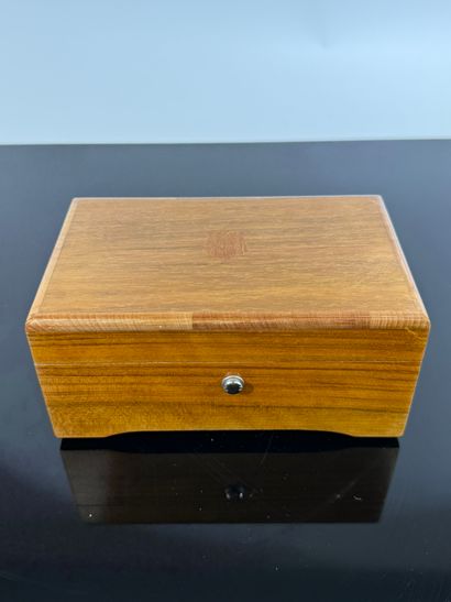THORENS Suisse

Boîte à musique en bois,...