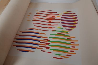 Yaacov AGAM (né en 1968), d'après
Lot de...