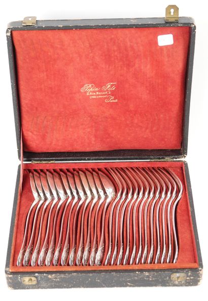 12 large flatware sets in 925/1000 silver...