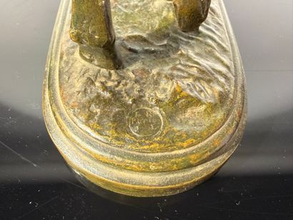 MALIDE, XIXe-XXe, sculpteur éditeur à Paris

Taureau

Bronze...
