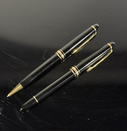 Montblanc

Modèle Meisterstuck

Ensemble...