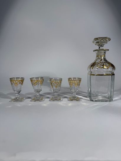 XIXe siècle

Cave à liqueur en poirier noirçi...