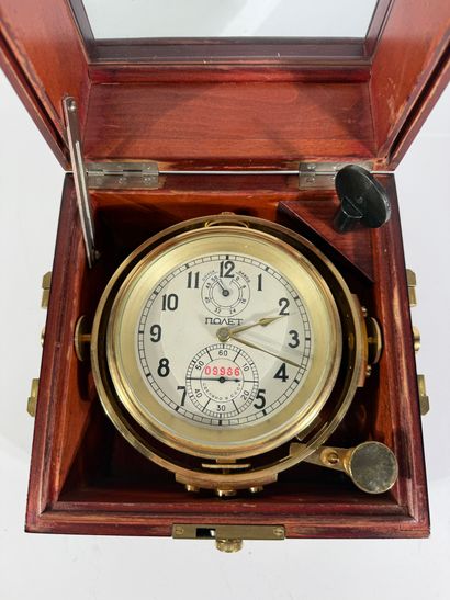 URSS, ПОЛЕТ - СССР 

Chronomètre de marine...