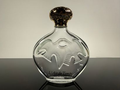 NINA RICCI

L'air du temps

Set of 4 bottles...