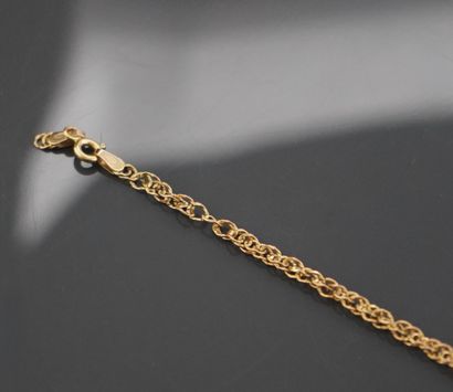 Bracelet en or jaune 9K 375 millièmes à mailles...