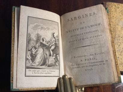 PETITS FORMATS - Réunion de 3 volumes petit...