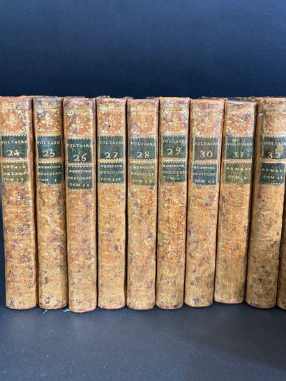 VOLTAIRE, Œuvres complètes, Genève, 1775....
