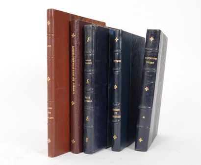 PRESTIDIGITATION - Réunion de 5 volumes in-8...