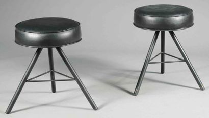 PHILIPPE STARCK (né en 1949)
Paire de tabourets...