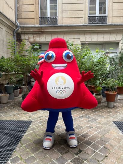 Jeux Olympiques / Paris 2024 / Mascotte
Phryge...