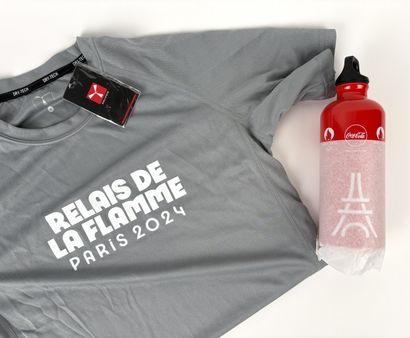 Jeux Olympiques / Paris 2024
Un maillot gris...
