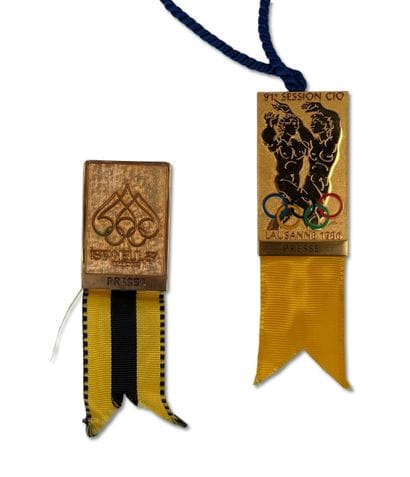 Jeux Olympiques / CIO
Deux badges officiels...