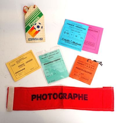 Football / Accréditations / Mondial
Ensemble...