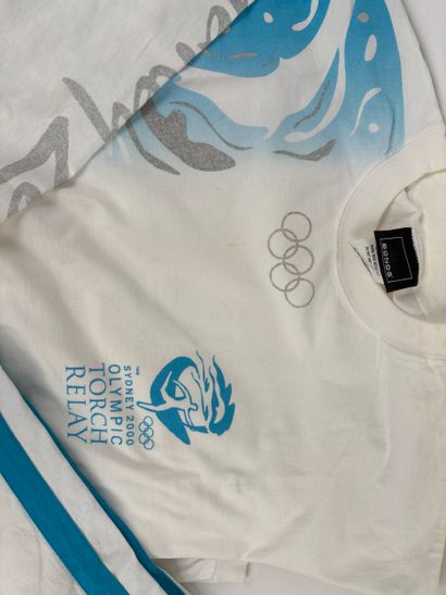 Jeux Olympiques / Sydney 2000
Tenue du porteur...