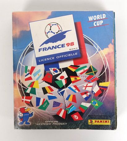 Football / Coupe du Monde / Panini
MONDIAL
Ensemble...
