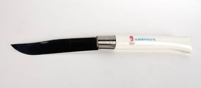 Jeux Olympiques / Hiver / Albertville 1992
Couteau...