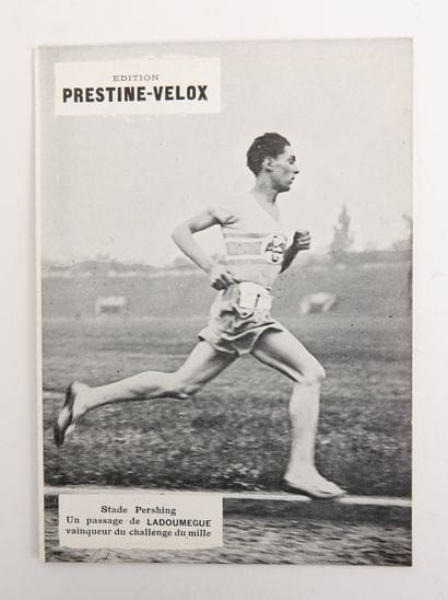 Athlétisme / CASG / Ladoumègue / Pershing
Lot...