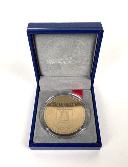 Jeux Olympiques / CIO / Centenaire
MONNAIE...