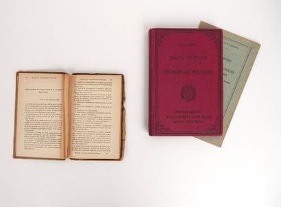 Cyclisme / Militaria
Lot de 3 ouvrages sur...
