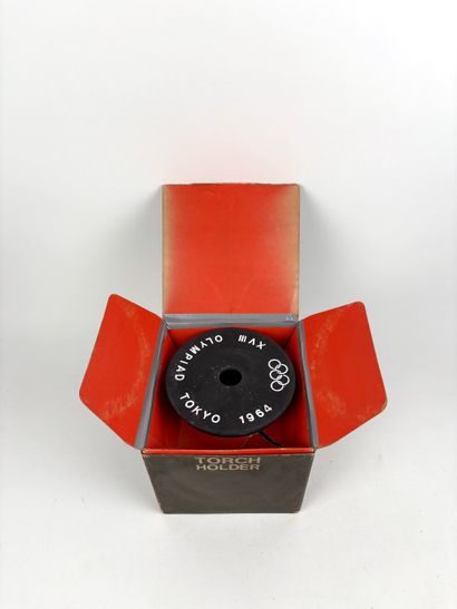 Jeux Olympiques / Tokyo 1964
Torche officielle...